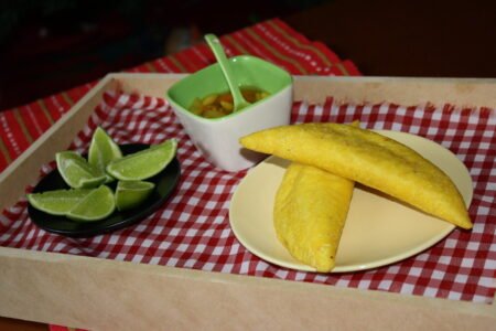 Empanada de maíz solo pollo